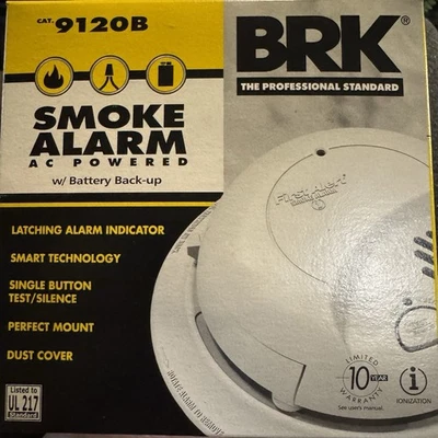 Detector de humo BRK First Alert 9120B alimentado por CA con batería de respaldo Foto 1 de 4