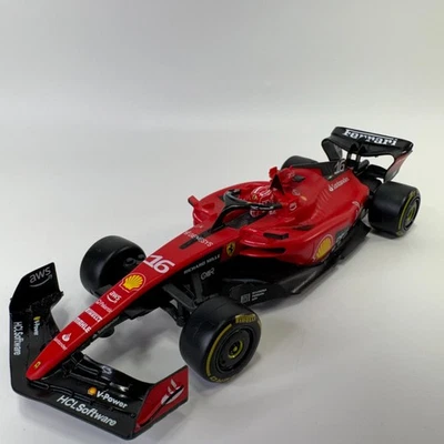 Coche de carreras Maisto 1:24 Premium 2,4 GHz RC F1 - Ferrari SF23 - SOLO COCHE Modelo 82350 Foto 1 de 4