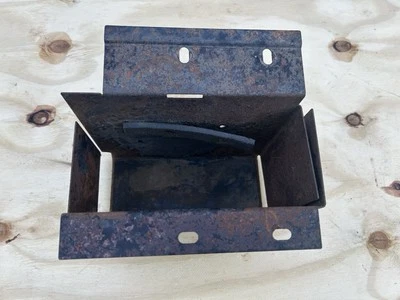 Caixa de bateria manual 2000 Arctic Cat 500 4x4 - Imagem 1 de 4