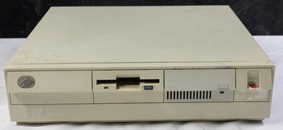 Computer vintage IBM PS/2 8530 modello 30 286 286-10 512KB testato per l'accensione 7748 - Immagine 1 di 4