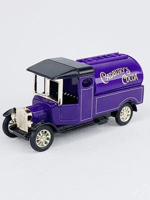 CORGI VINTAGE COLLECTION - CADBURYS TRAVELLERS CHOCOLATE COCOA VAN 61205 - Image 1 of 4