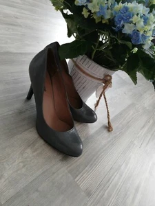 Pumps Damenschuhe grau romantik Größe 39 -gebraucht- - Bild 1 von 2