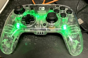 Nintendo switch game controller PDP clear - Imagen 1 de 3