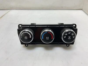 Jeep JK Wrangler Temperature Control w AC P55111168AF w Hardtop 11-13 167679 - Picture 1 of 5