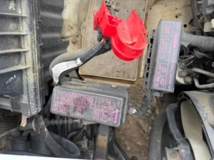 Nissan Pulsar N15 Fuse Box Manual 1995-2000 - 1998 Petrol Engine #B564 - Picture 1 of 8