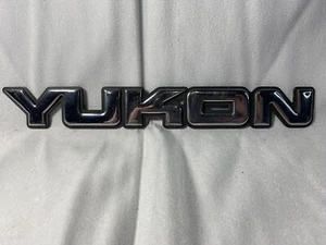 GMC OEM 2000-2006 Yukon Front Door Emblem Badge Logo Nameplate Name 15736210 - Bild 1 von 4
