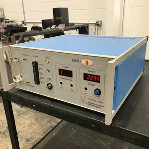 Physio-Dyne MAX II-UPGR Fitness Instrument Oxygen/Carbon Dioxide Analyzer - READ - Picture 1 of 9