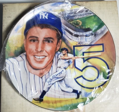 SIGNED JOE DiMAGGIO "THE YANKEE CLIPPER" CARRENO PLATE - Image 1 of 4