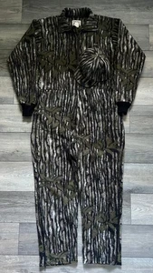 VTG Cabela's Camouflage Fleece Trebark Camo Hunting Suit Coveralls & Cap Mens XL - Picture 1 of 12