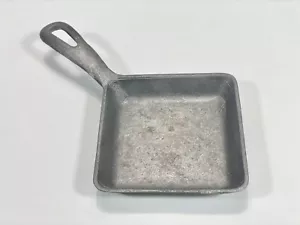 SELTENE Vintage Griswold Logo 4" Aluminium Griswold Quadratische Eierpfanne Bratpfanne #53 - Bild 1 von 13