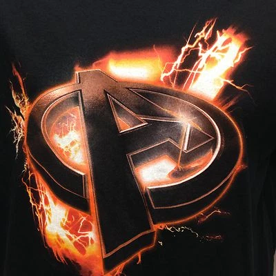 CAMISETA VINTAGE AVENGERS MEDIANA Foto 1 de 2