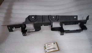 OEM GM 2019-2023 Sierra Silverado 1500 Radiator Right Air Baffle 23390794 - Picture 1 of 5
