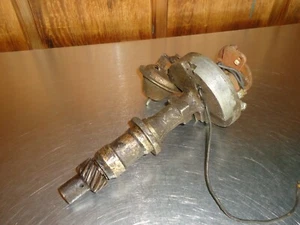 GM Delco Remy Distributor 1111253 (6M22) 1967 Pontiac GTO Firebird 400 V-8 - Picture 1 of 6