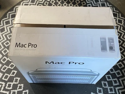 Apple A1289 Mac Pro EMC 2629  Tower |  Xeon 3.3 | 24 GB RAM | 500 HDD | ATI 5870 - Image 1 of 4