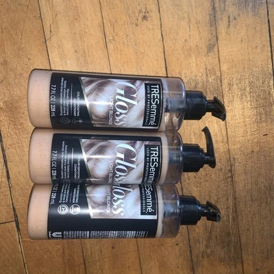Tresemme GLOSS Color Depositing Conditioner Light Blonde 7.7oz Pump (3 pack) - Image 1 of 3