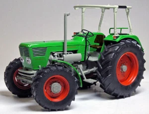 Modellauto traktoren Transportmittel Landwirtschaftliche Deutz D 130 06 Maßstab - Bild 1 von 1
