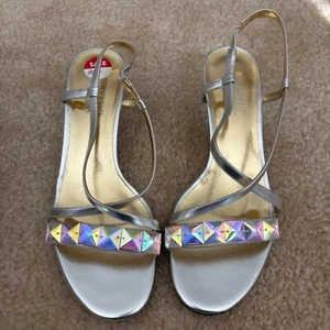 Classic Elements Phyllis Silver and Iridescent Accent Wedge Sandals - Size 6.5 - Picture 1 of 7