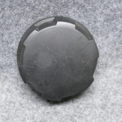 1987-1990 Volvo 240 DL Sedan 2.3 Engine Oil Filler Cap Lid OEM 74522 - Image 1 of 3