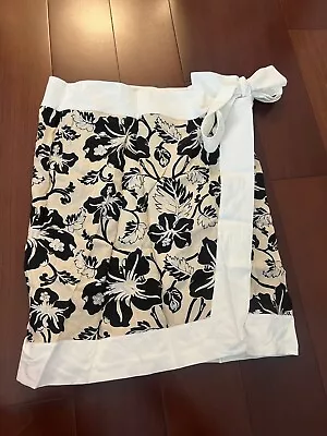 La Perla Beach Skirt Cover-up Size 44 Italy or Size 10 USA Made in Italy NWT - Image 1 of 4