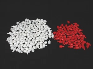 2002 Battleship Game Replacement Parts Pieces`166 White (miss) 76 Red (hit) Pegs - Picture 1 of 4