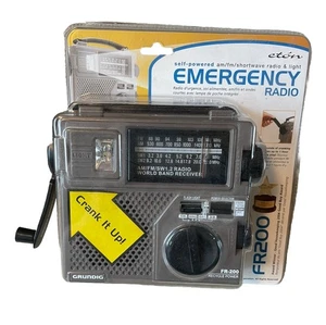New Eton FR200 Emergency Crank Radio AM FM SW And Built In Light Self Powered - Picture 1 of 4