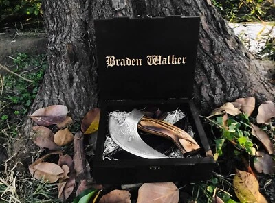 Cortador de pizza vikingo hecho a mano con mango de palo de rosa y hacha de acero al carbono con caja. Foto 1 de 4