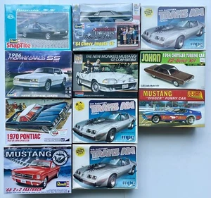 Plastikauto Bausätze 1/24 - je 40 $ - Sie wählen - LETZTER AUF LAGER - Bild 1 von 1