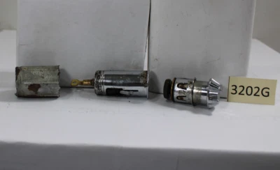 Dodge Coronet 1955 cromo encendedor montaje perilla y bisel Foto 1 de 4