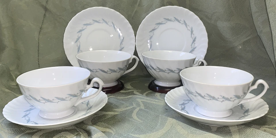 Juego de 4 tazas y platillos Mikasa Fine China Stafford #9308 patrón RARO (8 piezas) Foto 1 de 4