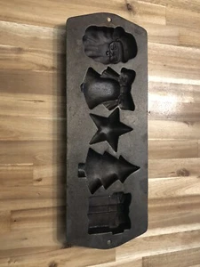 Lodge Cast Iron Christmas Holiday Mold 5H12 5 Sections Santa Star Bell Scones - Picture 1 of 11