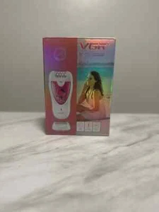VGR Voyager V-722 Professional Hair White & Pink Barber Stylist Skeleton - Picture 1 of 4