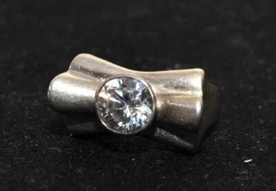 Anello donna vintage Argento 925 con pietra sintetica forma fiocco  16 mm - Immagine 1 di 4