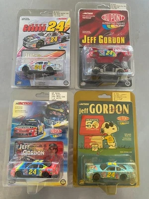 Lote de 4 acciones 1/64 #24 Jeff Gordon 2000 Dupont Monte Carlos Foto 1 de 4