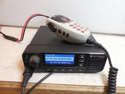 XPR-5550 MotoTRBO VHF 136 -174 MHZ 45 WATTS - Image 1 of 4