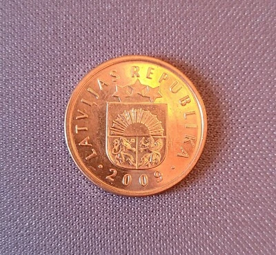 LATVIA 2 SANTIMI 2009 - Image 1 of 2