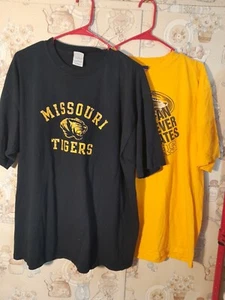 2 Missouri Tigers Men's XL Short Sleeved T-Shirt Combo !!! 1 Yellow 1 Black - Picture 1 of 13
