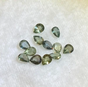 3.25 CTS, 12 PCS, PEAR CUT, AUSTRALIAN SAPPHIRE, UNTREATED, 4.2-5.4 X 3-3.6 MM - Picture 1 of 4