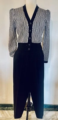 Vtg St. John Collection Knit 2pc Pant Suit Blk White Sz. 4 Preowned - Image 1 of 4