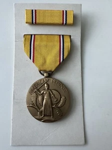 1941 American Defence Medal - Picture 1 of 4