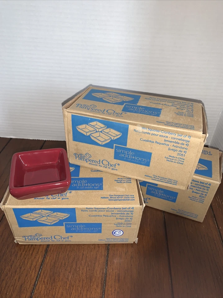 (3) Pampered Chef Petite Squares - Cranberry (Set of 4) 12 Total Item # 2051 NEW - Image 1 of 1