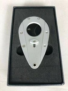 Cortador de cigarros XiKAR Xi1 - plateado con cuchillas negras 100SL NUEVO - Imagen 1 de 3