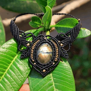 Collana Cristallo Girocollo Micro Macramè Labradorite Naturale Flash Dorato Fatta a Mano - Foto 1 di 10