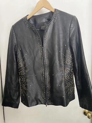 Chaqueta Dana Buchman de cuero negra con tachuelas vintage talla 14 Foto 1 de 4