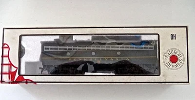 HO Scale Stewart 9121 Pennsylvania RR F7B Phase I Late Diesel Kato NEW - Image 1 of 4