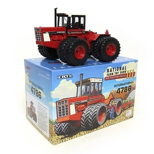 1/32 International IH 4786 4WD Tractor, 2015 National Farm Toy Show 16272A - Picture 1 of 6