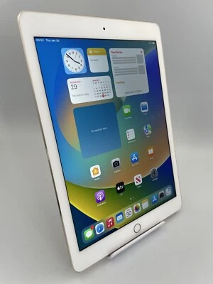 Apple iPad Pro 1st Gen 9.7" A1673 Gold Wi-Fi 32GB 128GB 256GB 12MP iPadOS Tablet - Image 1 of 4