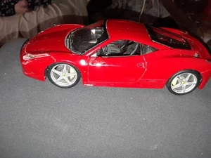 Ferrari 458 Italia Red 1:24 Scale Diecast Model - Bburago - - Picture 1 of 5