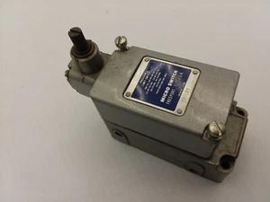 INTERRUPTOR MICRO 201LS3 INTERRUPTOR DE LÍMITE DE PRECISIÓN 10A 120, 240 O 480 VACÍO TRABAJO PILOTO - Imagen 1 de 4