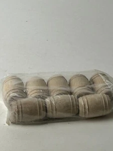 G Scale lot of 8 Wooden Oil Barrels - Picture 1 of 6