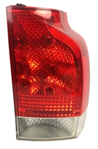 VOLVO V70 WAGON 2004 RIGHT SIDE LOWER TAIL LIGHT - WARRANTY & FREE POST - Picture 1 of 4